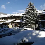 Palace Wellness & Beauty Hotel