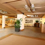 호텔 Palace Wellness & Beauty 4*
