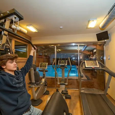 Palace Wellness & Beauty Отель 4*