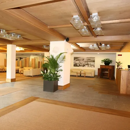 Hotel Palace Wellness & Beauty 4*